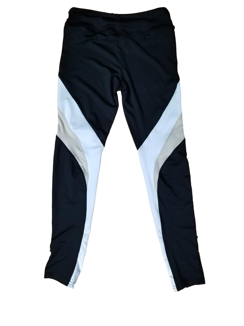 Basic Boutique Compression form fitting leggings - No weak points