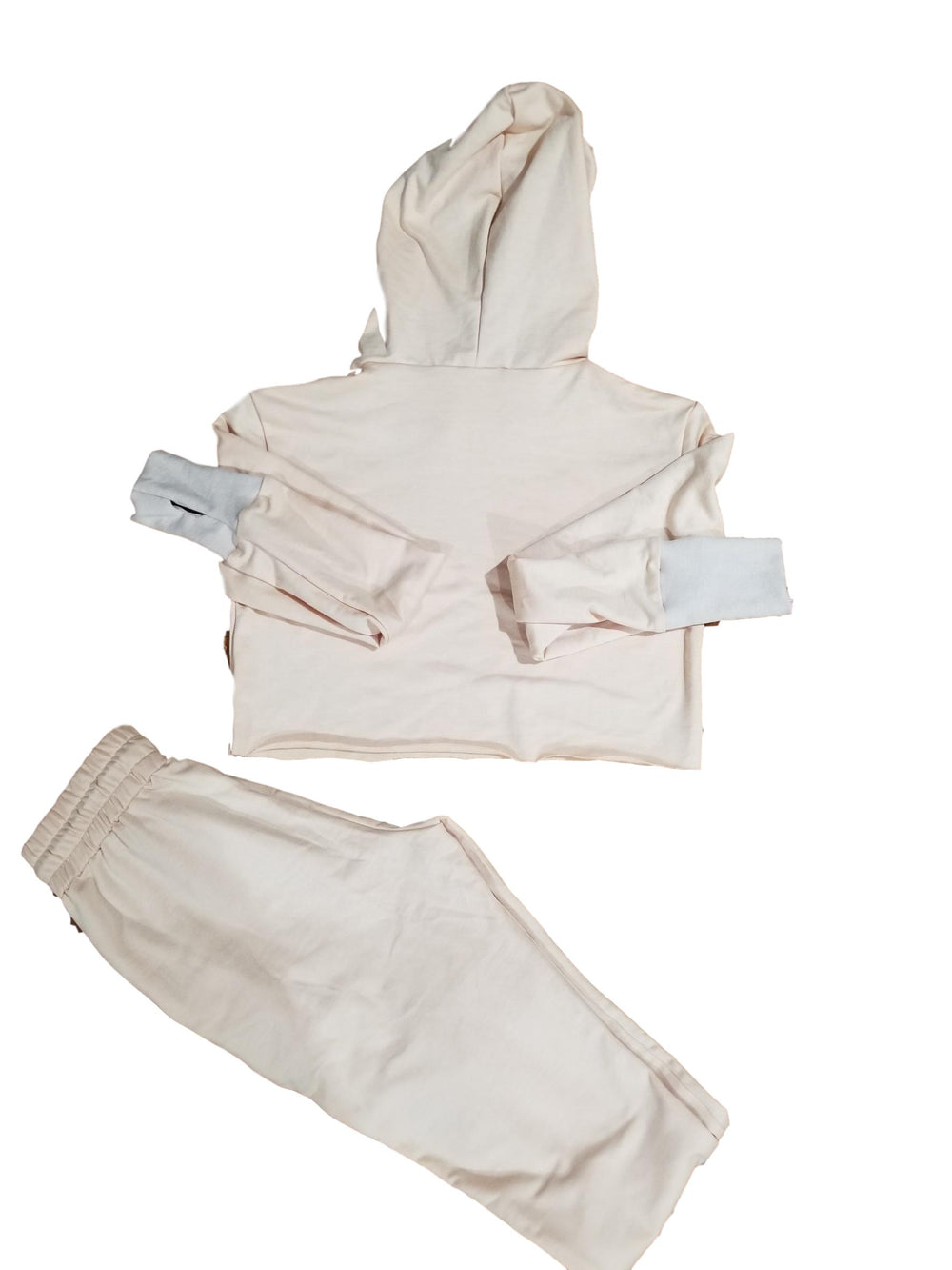 Beige Crop hoody and Sweatpants set - No weak points