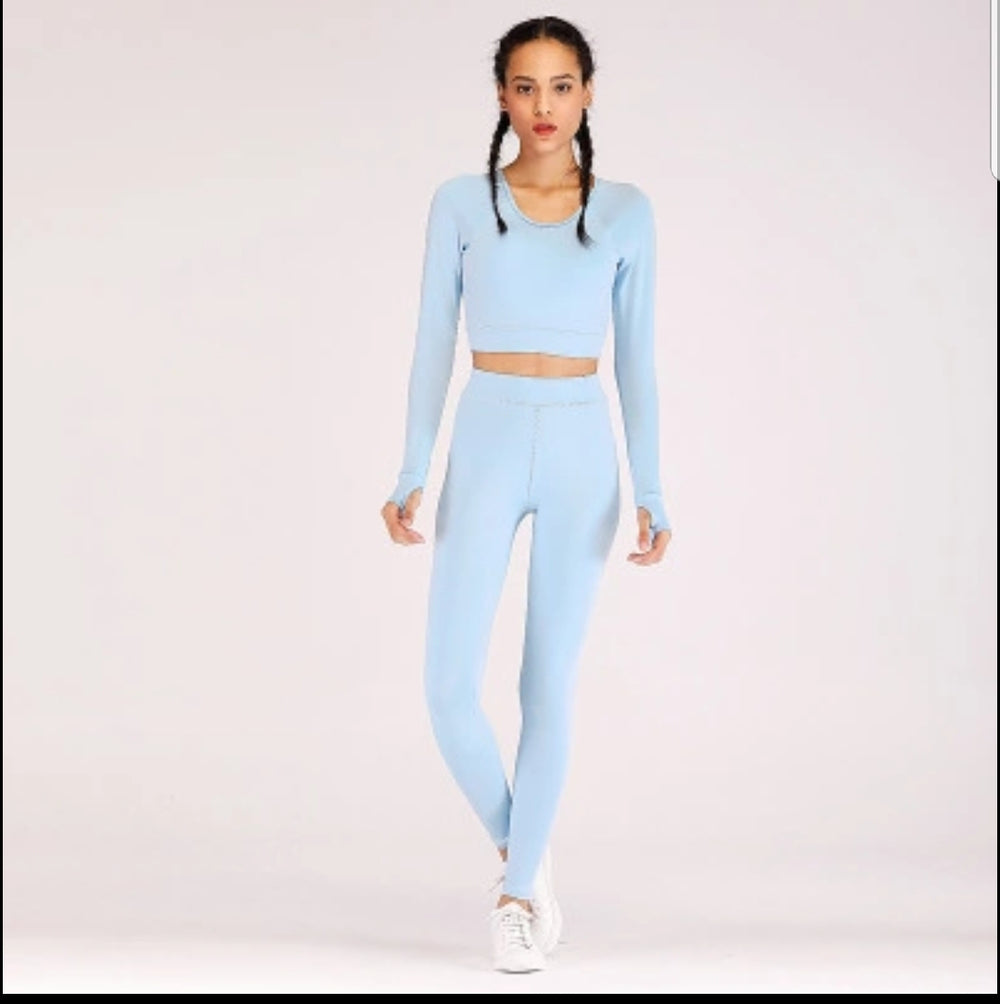 Powder blue Yoga set - No weak points